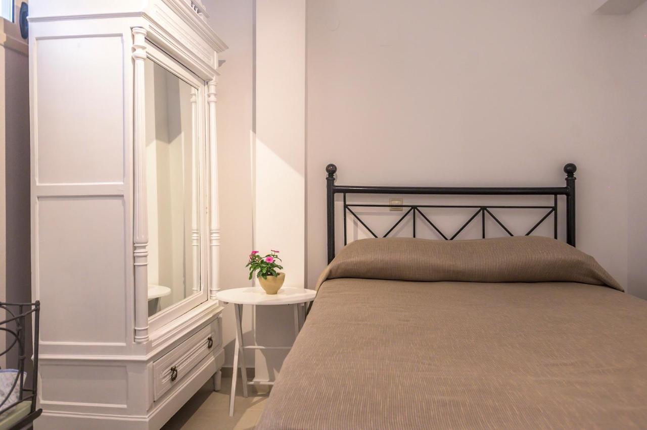 Villa Fioraki Poulades ภายนอก รูปภาพ