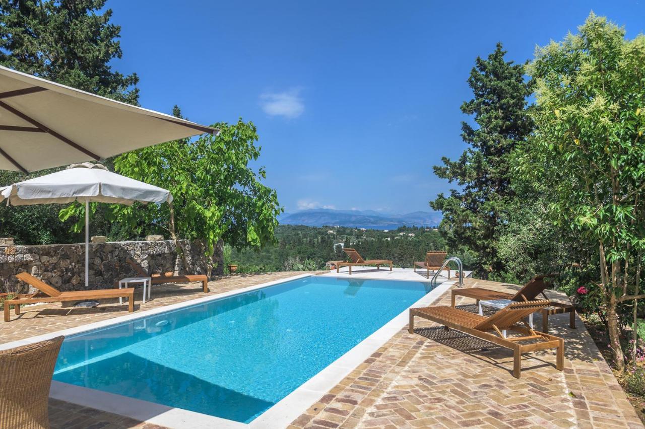 Villa Fioraki Poulades ภายนอก รูปภาพ
