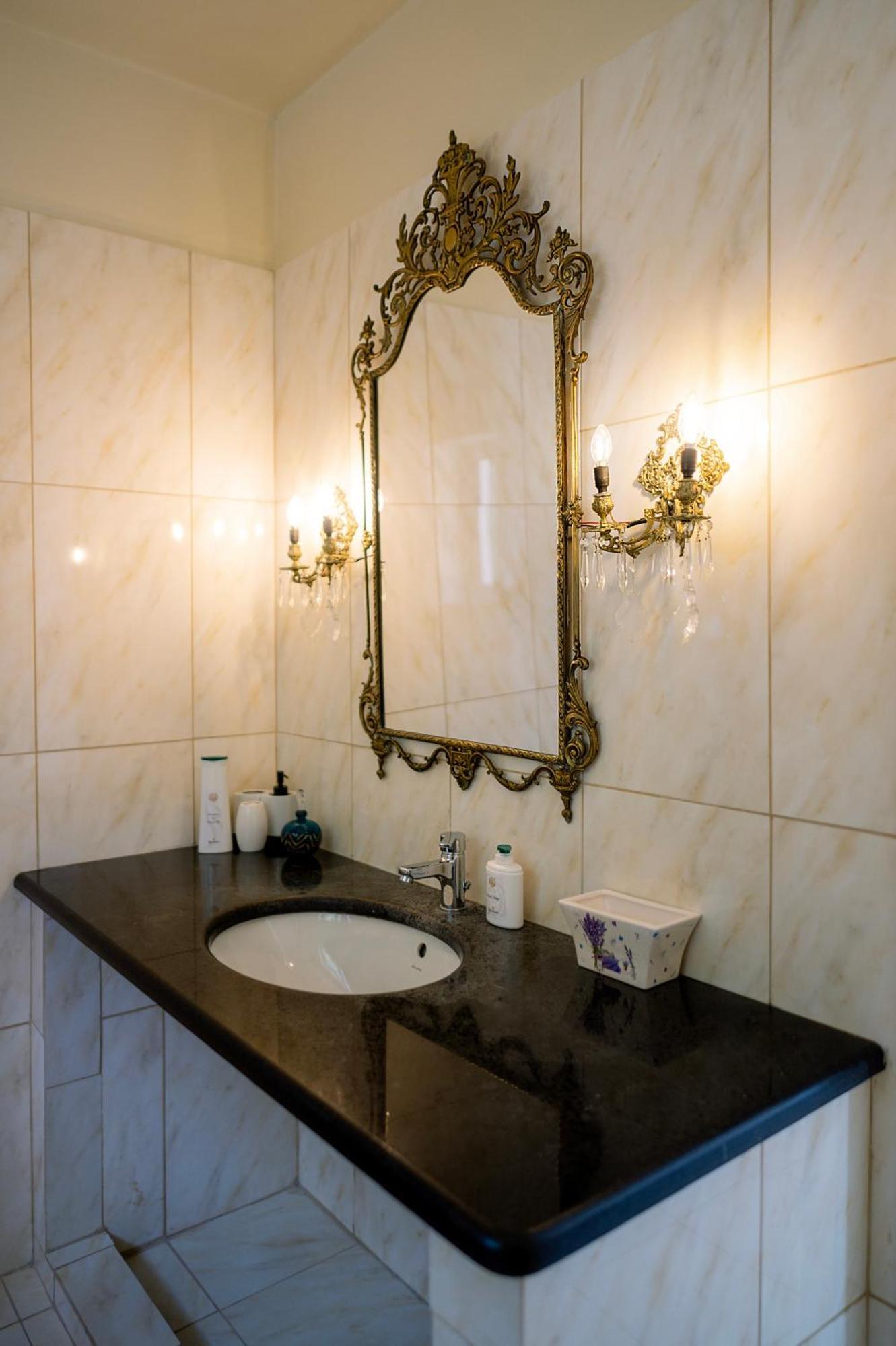 Villa Fioraki Poulades ภายนอก รูปภาพ