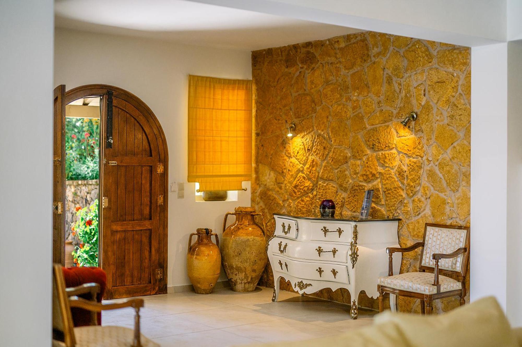 Villa Fioraki Poulades ภายนอก รูปภาพ